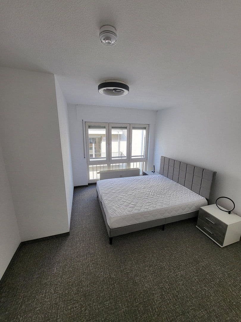 Prenájom bytu 2-izbový 42 m², Wiener Straße 132, Dresden, Sasko Prenájom bytu 2-izbový 42 m², Wiener Straße 132, Dresden, Sasko