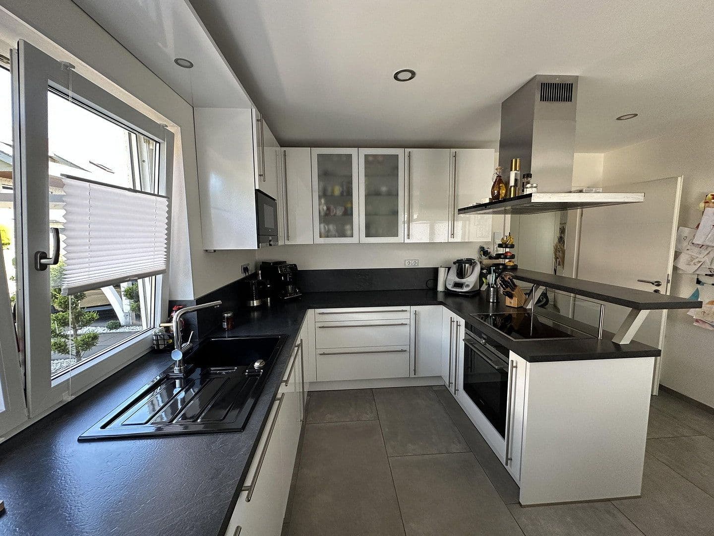 Predaj domu 240 m², pozemek 600 m², Bergneustadt, Severné Porýnie - Westfálsko Predaj domu 240 m², pozemek 600 m², Bergneustadt, Severné Porýnie - Westfálsko