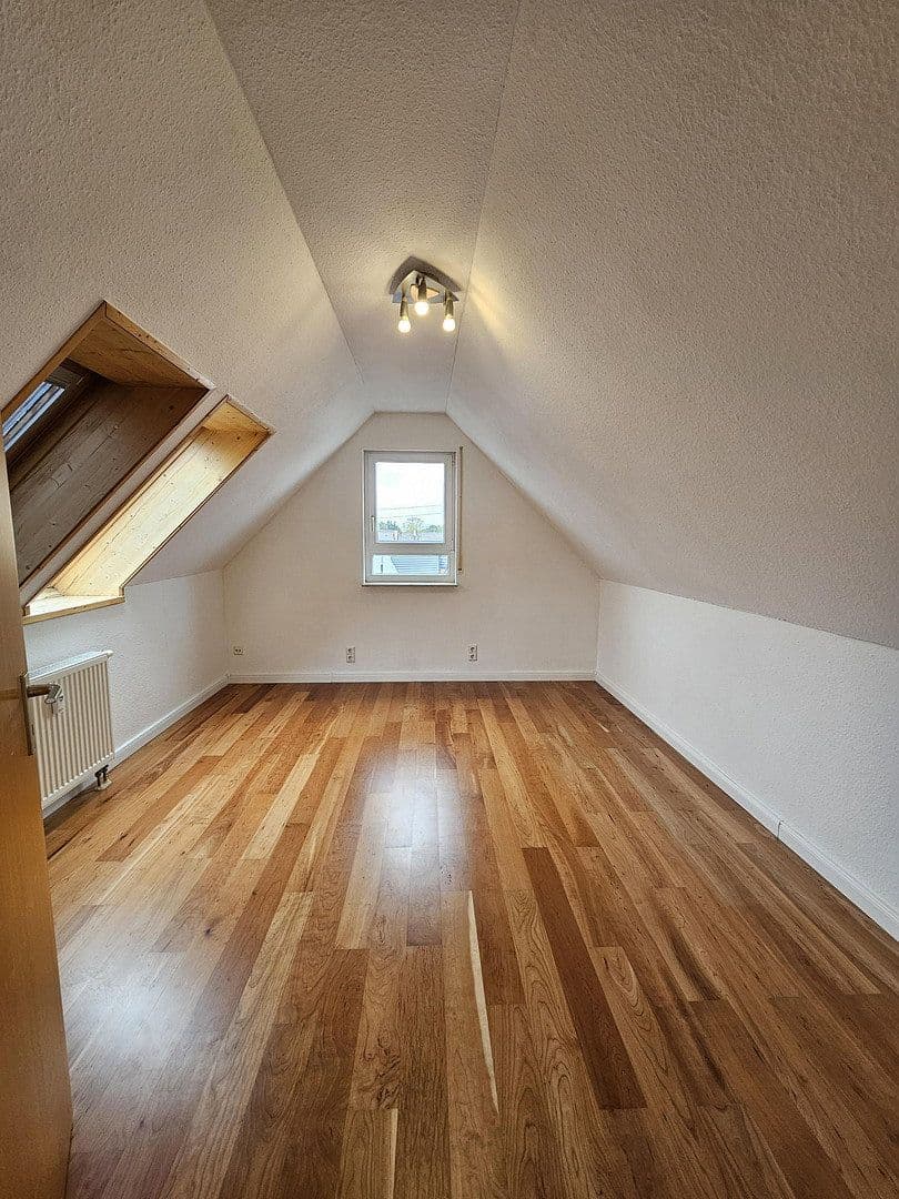 Predaj bytu 3-izbový 70 m², Fellbach, Bádensko-Wurttembersko Predaj bytu 3-izbový 70 m², Fellbach, Bádensko-Wurttembersko