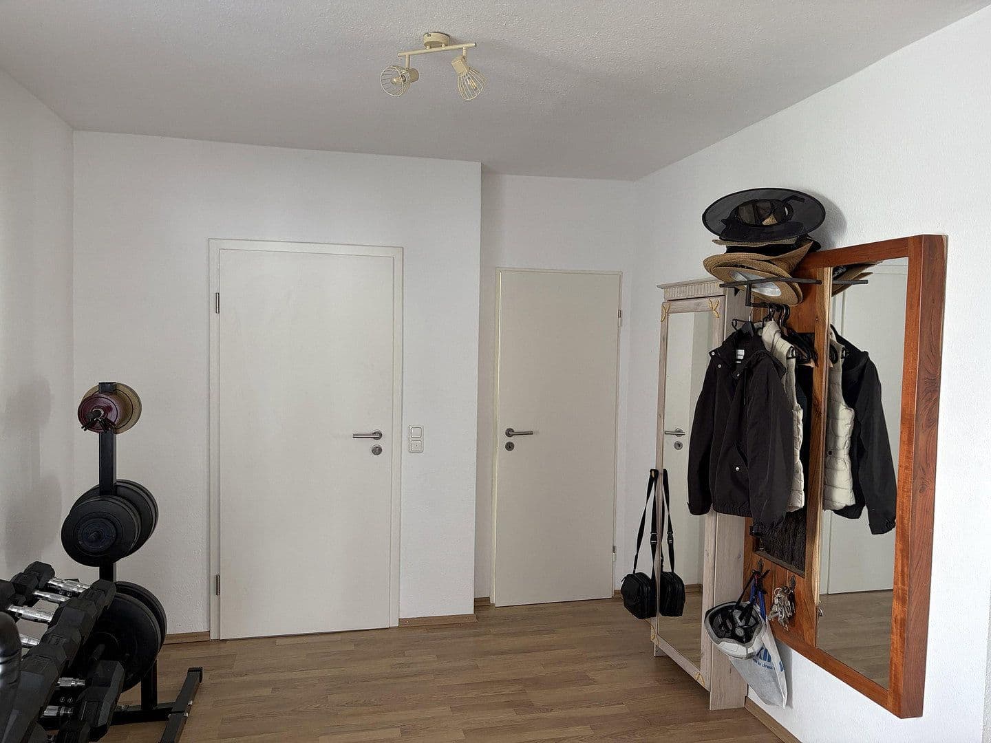 Prenájom bytu 2-izbový 88 m², Mörfelden-Walldorf, Hesensko Prenájom bytu 2-izbový 88 m², Mörfelden-Walldorf, Hesensko