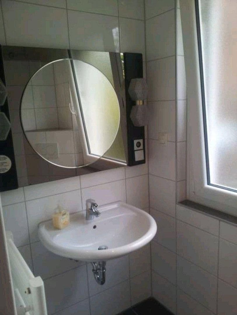 Prenájom bytu 3-izbový 60 m², Hanau, Hesensko Prenájom bytu 3-izbový 60 m², Hanau, Hesensko