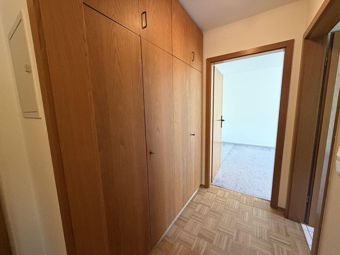 Prenájom bytu 2-izbový 57 m², Neuenbürg, Bádensko-Wurttembersko Prenájom bytu 2-izbový 57 m², Neuenbürg, Bádensko-Wurttembersko