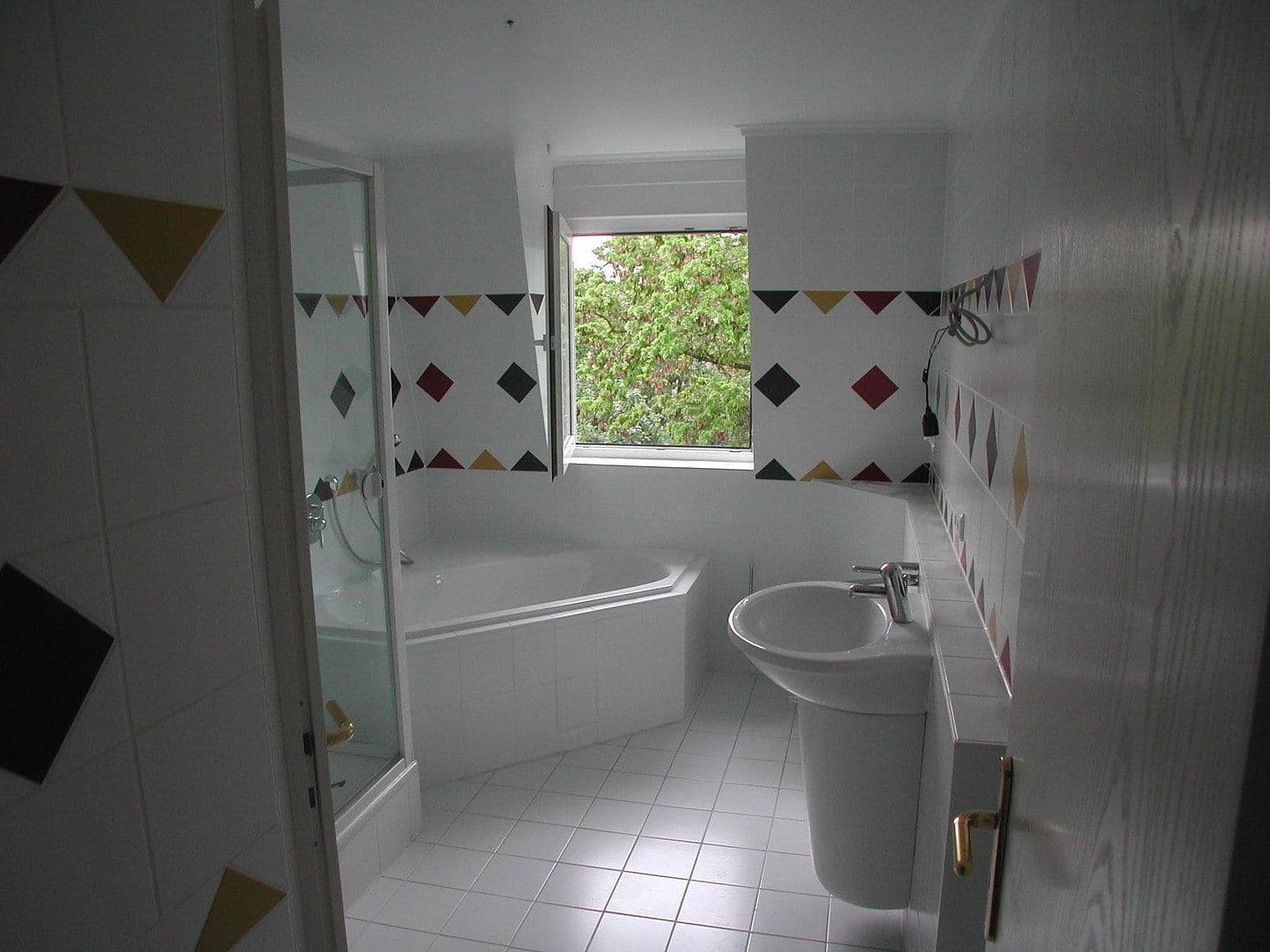 Predaj domu 310 m², pozemek 743 m², Rodenbach, Hesensko Predaj domu 310 m², pozemek 743 m², Rodenbach, Hesensko