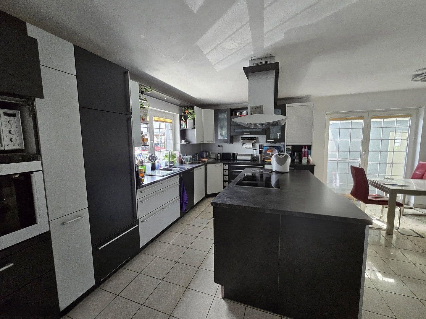 Predaj domu 310 m², pozemek 743 m², Rodenbach, Hesensko Predaj domu 310 m², pozemek 743 m², Rodenbach, Hesensko