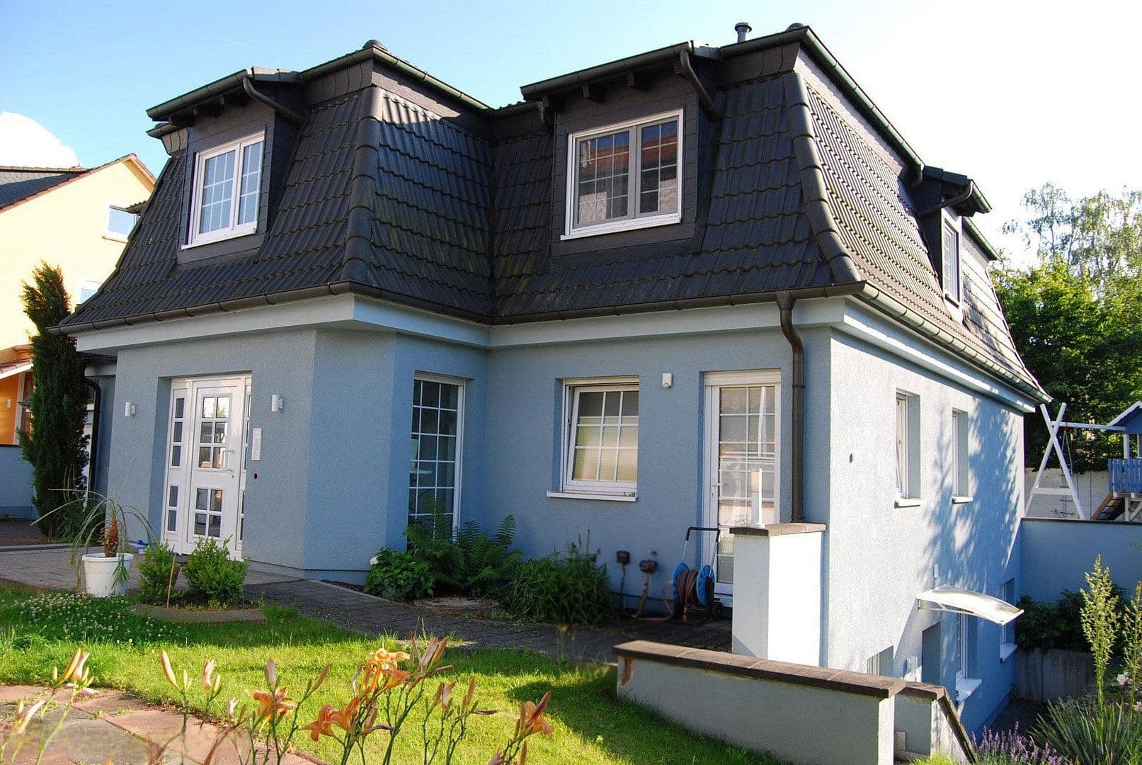 Predaj domu 310 m², pozemek 743 m², Rodenbach, Hesensko Predaj domu 310 m², pozemek 743 m², Rodenbach, Hesensko