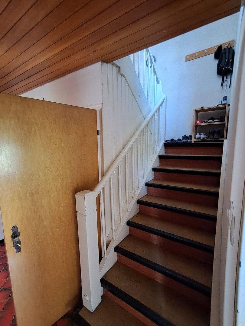 Predaj domu 120 m², pozemek 560 m², Leipheimer Straße 89, Neu-Ulm, Bavorsko Predaj domu 120 m², pozemek 560 m², Leipheimer Straße 89, Neu-Ulm, Bavorsko