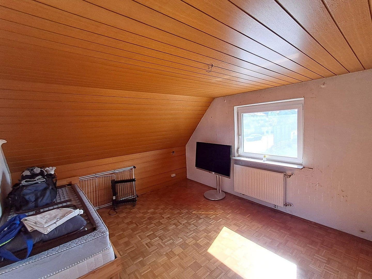 Predaj domu 120 m², pozemek 560 m², Leipheimer Straße 89, Neu-Ulm, Bavorsko Predaj domu 120 m², pozemek 560 m², Leipheimer Straße 89, Neu-Ulm, Bavorsko