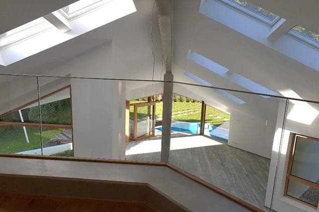 Predaj domu 375 m², pozemek 1.050 m², Brennenhorst 17, Langenhagen, Dolné Sasko Predaj domu 375 m², pozemek 1.050 m², Brennenhorst 17, Langenhagen, Dolné Sasko