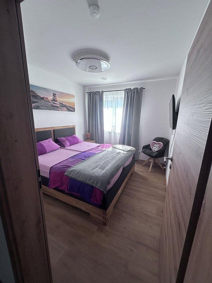 Prenájom bytu 3-izbový 78 m², Schloßstraße 11, Aham, Bavorsko Prenájom bytu 3-izbový 78 m², Schloßstraße 11, Aham, Bavorsko