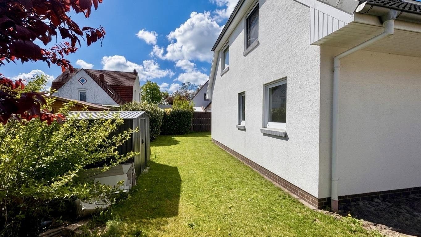 Predaj domu 140 m², pozemek 306 m², Achim, Dolné Sasko Predaj domu 140 m², pozemek 306 m², Achim, Dolné Sasko