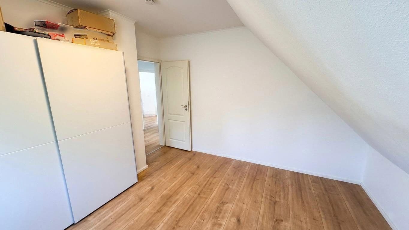 Predaj domu 140 m², pozemek 306 m², Achim, Dolné Sasko Predaj domu 140 m², pozemek 306 m², Achim, Dolné Sasko