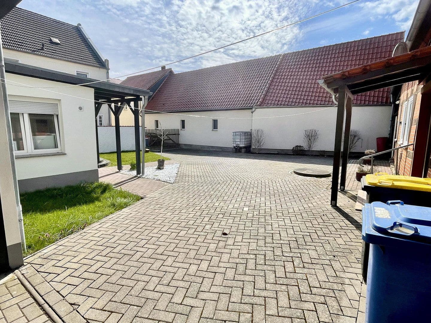 Predaj domu 100 m², pozemek 2.700 m², Holzhausener-Dorfstraße 30, Bismark (Altmark), Sasko-Anhaltsko Predaj domu 100 m², pozemek 2.700 m², Holzhausener-Dorfstraße 30, Bismark (Altmark), Sasko-Anhaltsko