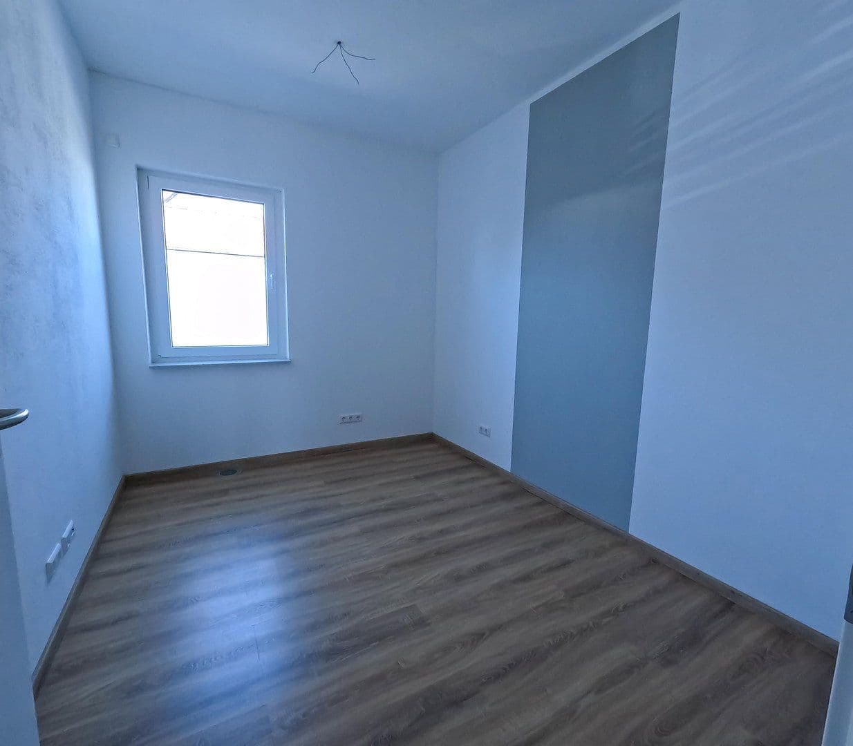 Predaj domu 268 m², pozemek 785 m², Hilpoltstein, Bavorsko Predaj domu 268 m², pozemek 785 m², Hilpoltstein, Bavorsko