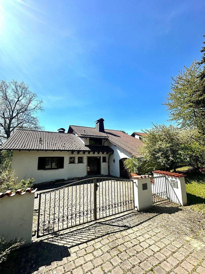 Predaj domu 200 m², pozemek 1.100 m², Coburg, Bavorsko Predaj domu 200 m², pozemek 1.100 m², Coburg, Bavorsko