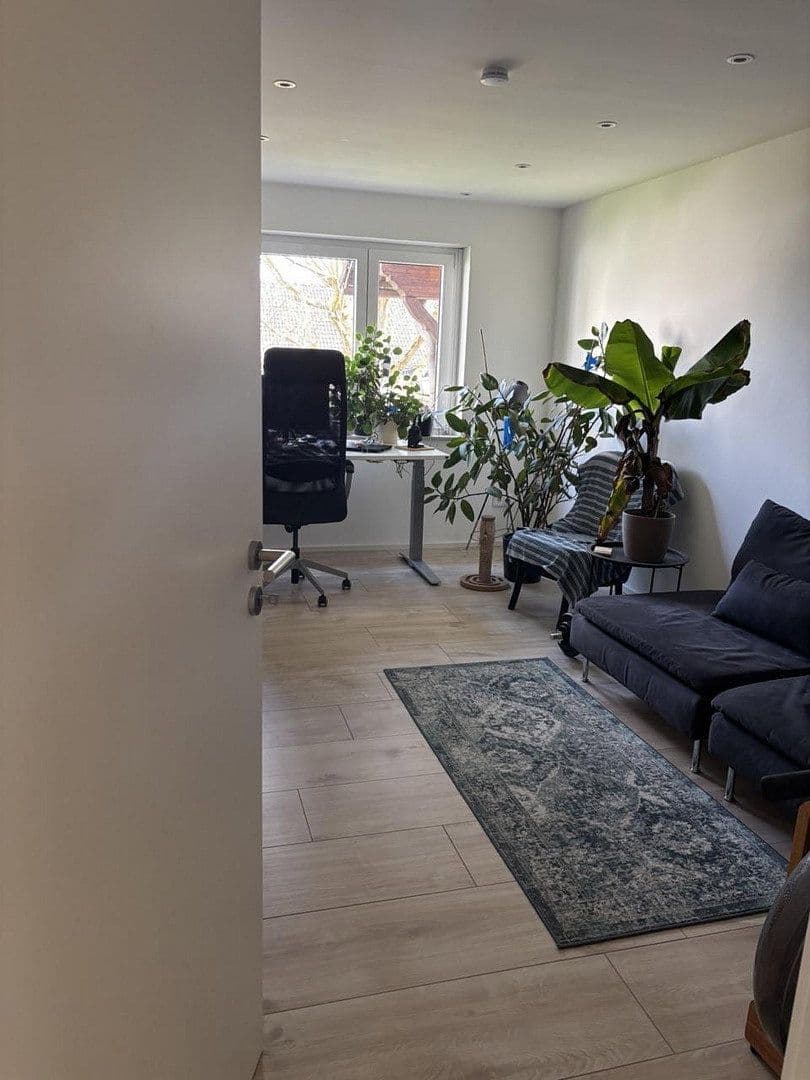 Prenájom bytu 5-izbový 166 m², Neu-Anspach, Hesensko Prenájom bytu 5-izbový 166 m², Neu-Anspach, Hesensko