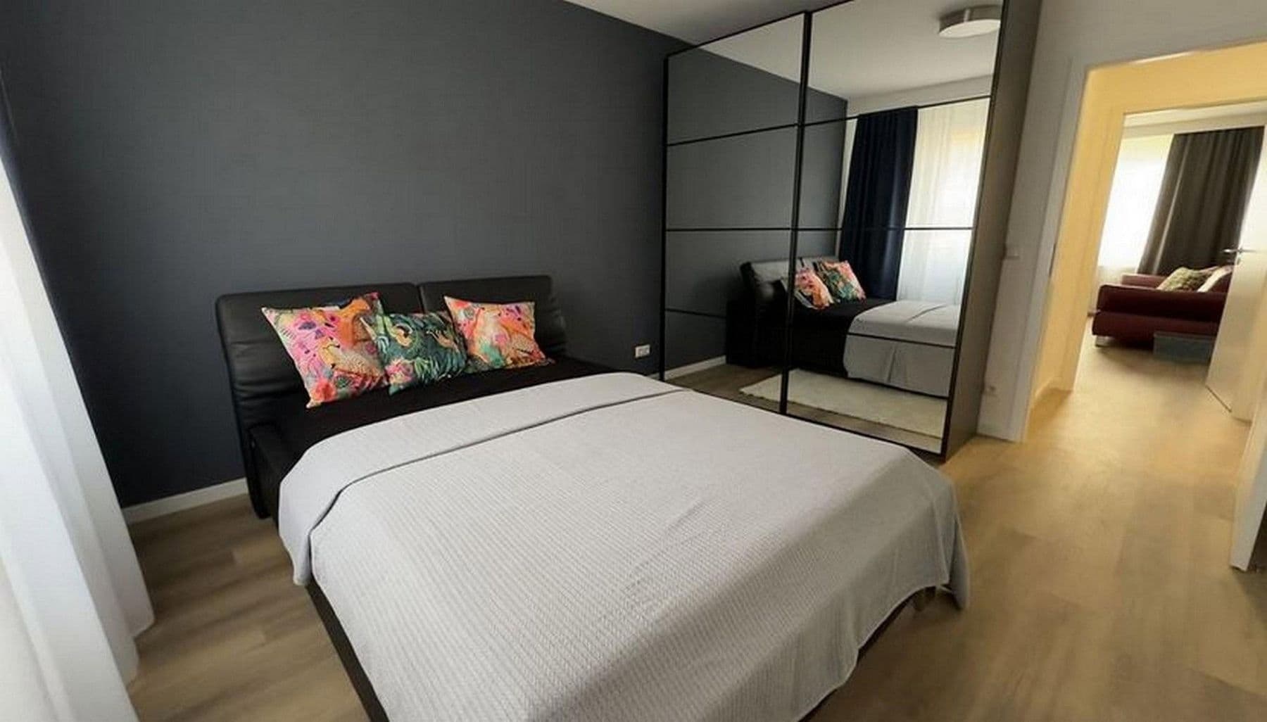 Prenájom bytu 2-izbový 65 m², Limpurgergasse 4, Frankfurt am Main, Hesensko Prenájom bytu 2-izbový 65 m², Limpurgergasse 4, Frankfurt am Main, Hesensko