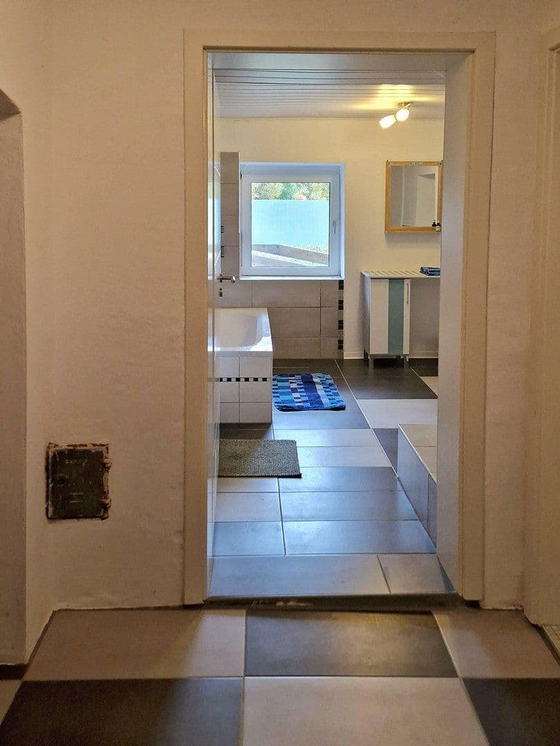 Predaj domu 130 m², pozemek 370 m², Zum Rodachtal 28, Schwarzenbach am Wald, Bavorsko Predaj domu 130 m², pozemek 370 m², Zum Rodachtal 28, Schwarzenbach am Wald, Bavorsko