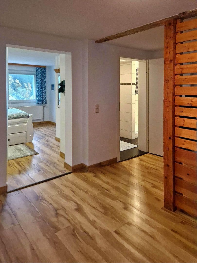 Predaj domu 130 m², pozemek 370 m², Zum Rodachtal 28, Schwarzenbach am Wald, Bavorsko Predaj domu 130 m², pozemek 370 m², Zum Rodachtal 28, Schwarzenbach am Wald, Bavorsko