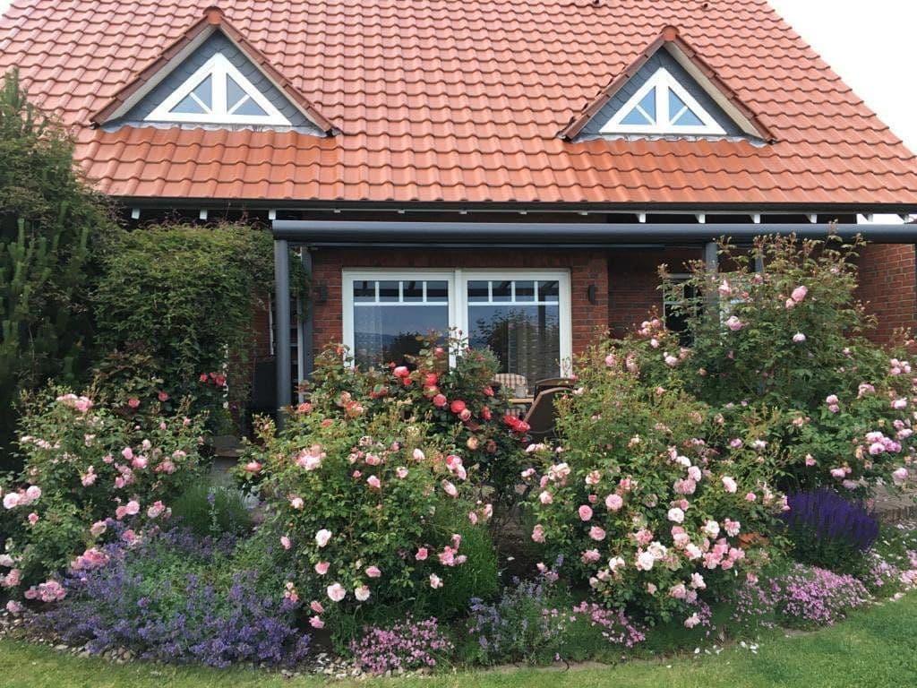 Predaj domu 150 m², pozemek 568 m², Gronau, Dolné Sasko Predaj domu 150 m², pozemek 568 m², Gronau, Dolné Sasko