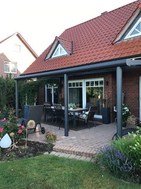Predaj domu 150 m², pozemek 568 m², Gronau, Dolné Sasko Predaj domu 150 m², pozemek 568 m², Gronau, Dolné Sasko