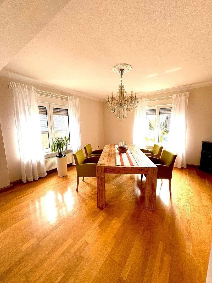 Predaj domu 220 m², pozemek 466 m², Wittenberg, Sasko-Anhaltsko Predaj domu 220 m², pozemek 466 m², Wittenberg, Sasko-Anhaltsko