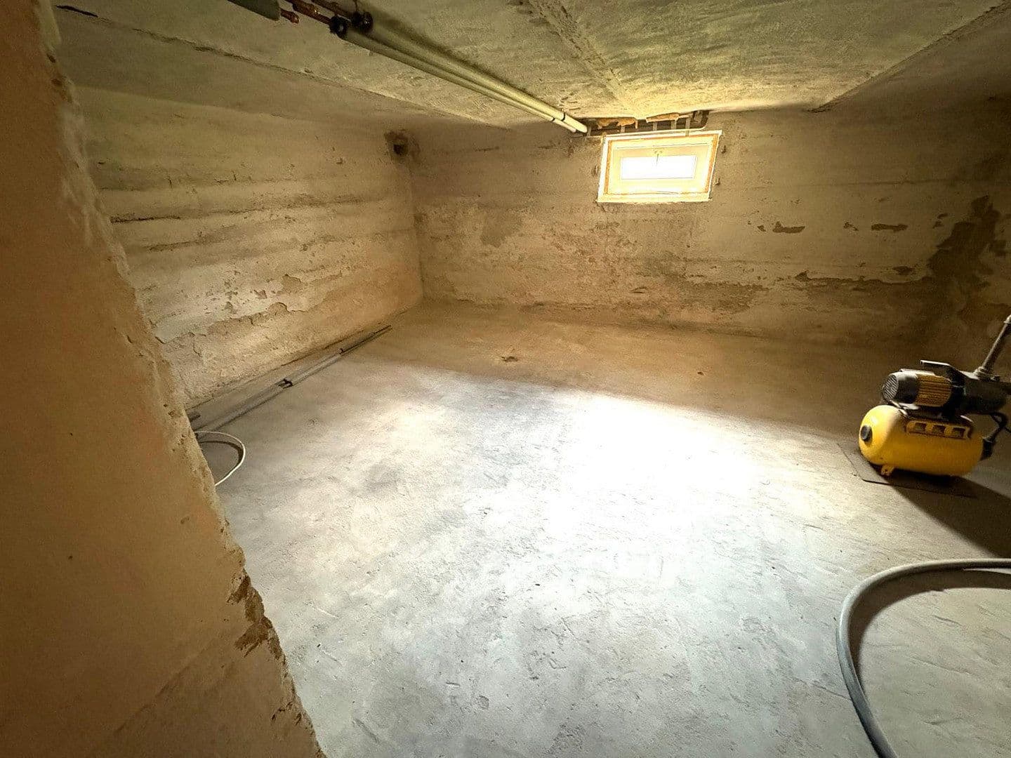 Predaj domu 220 m², pozemek 466 m², Wittenberg, Sasko-Anhaltsko Predaj domu 220 m², pozemek 466 m², Wittenberg, Sasko-Anhaltsko