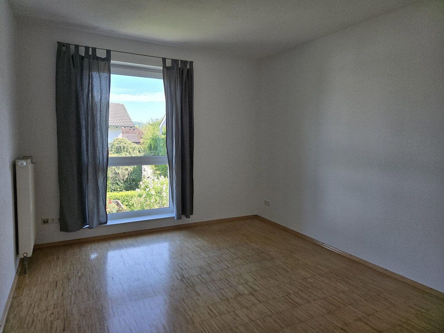 Prenájom domu 180 m², pozemek 388 m², Brühlstr. 39, Stutensee, Bádensko-Wurttembersko Prenájom domu 180 m², pozemek 388 m², Brühlstr. 39, Stutensee, Bádensko-Wurttembersko