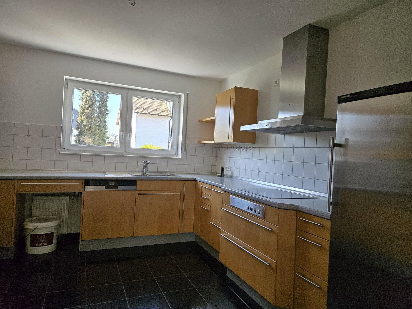 Prenájom domu 180 m², pozemek 388 m², Brühlstr. 39, Stutensee, Bádensko-Wurttembersko Prenájom domu 180 m², pozemek 388 m², Brühlstr. 39, Stutensee, Bádensko-Wurttembersko