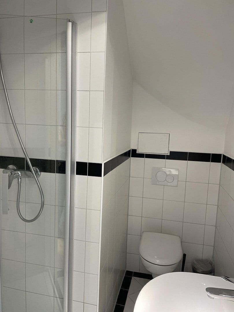 Prenájom bytu 2-izbový 56 m², Schwedterstr. 0, Berlin, Berlín Prenájom bytu 2-izbový 56 m², Schwedterstr. 0, Berlin, Berlín