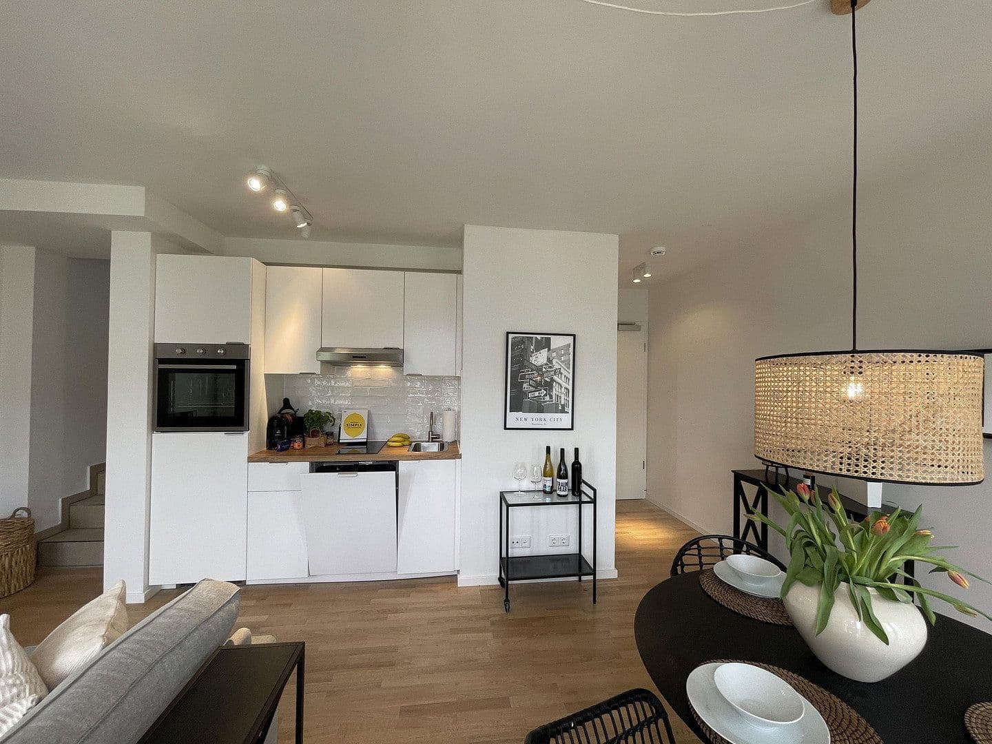 Prenájom bytu 2-izbový 56 m², Schwedterstr. 0, Berlin, Berlín Prenájom bytu 2-izbový 56 m², Schwedterstr. 0, Berlin, Berlín