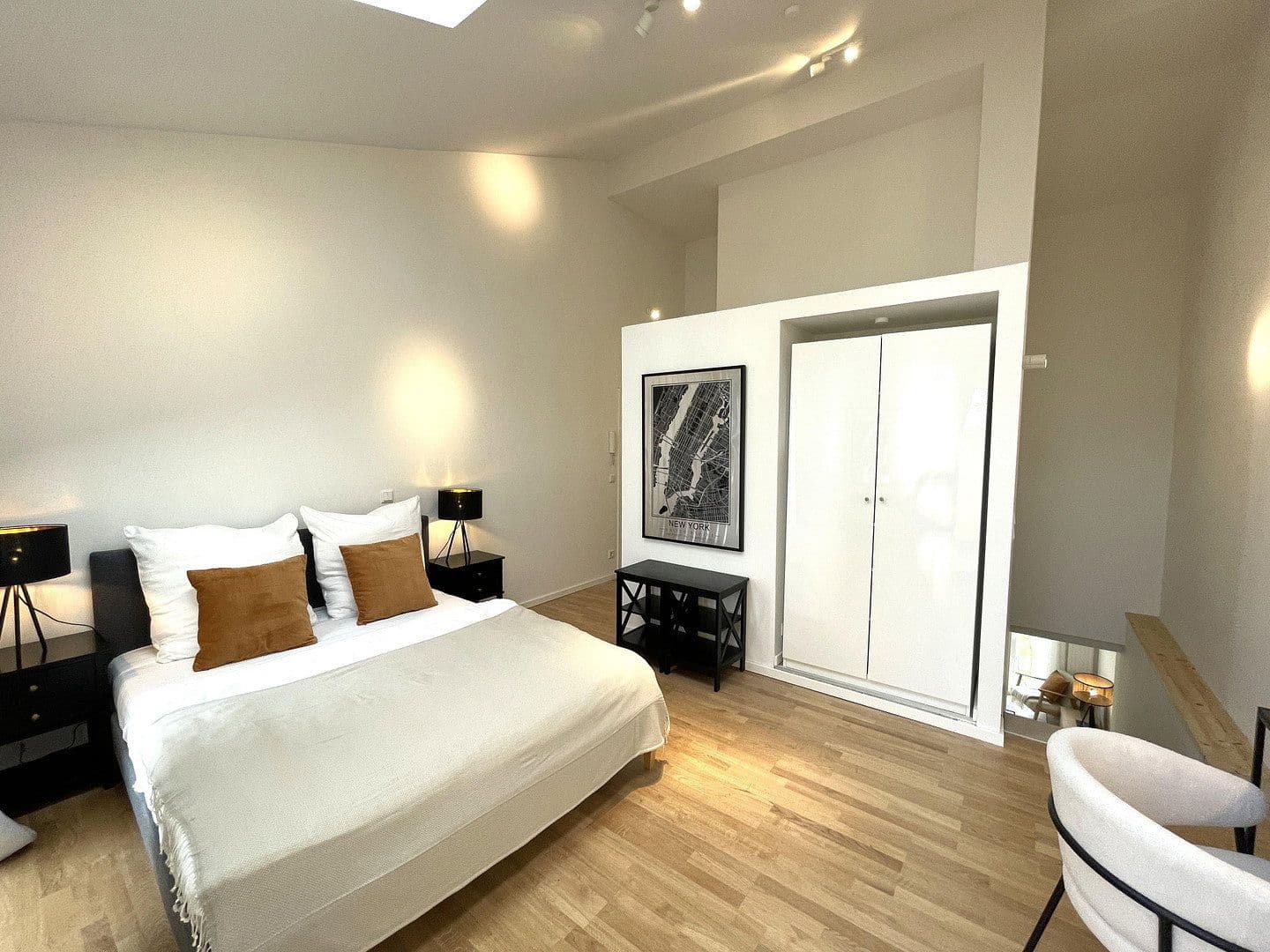 Prenájom bytu 2-izbový 56 m², Schwedterstr. 0, Berlin, Berlín Prenájom bytu 2-izbový 56 m², Schwedterstr. 0, Berlin, Berlín