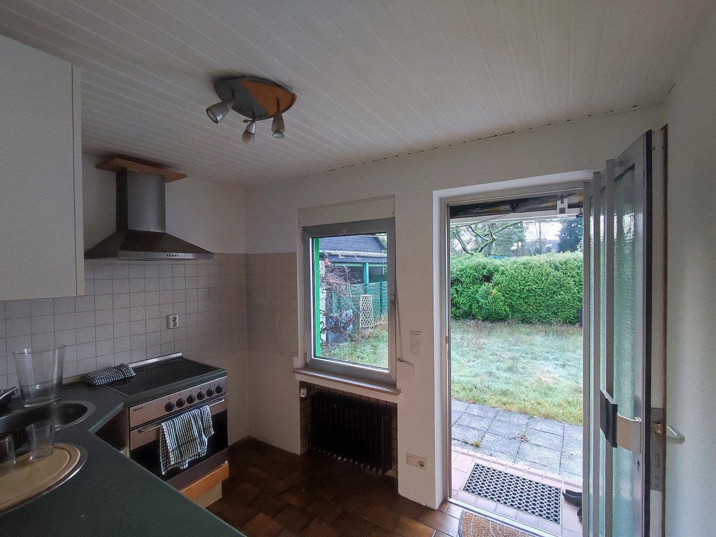Prenájom domu 148 m², pozemek 410 m², Solingen, Severné Porýnie - Westfálsko Prenájom domu 148 m², pozemek 410 m², Solingen, Severné Porýnie - Westfálsko