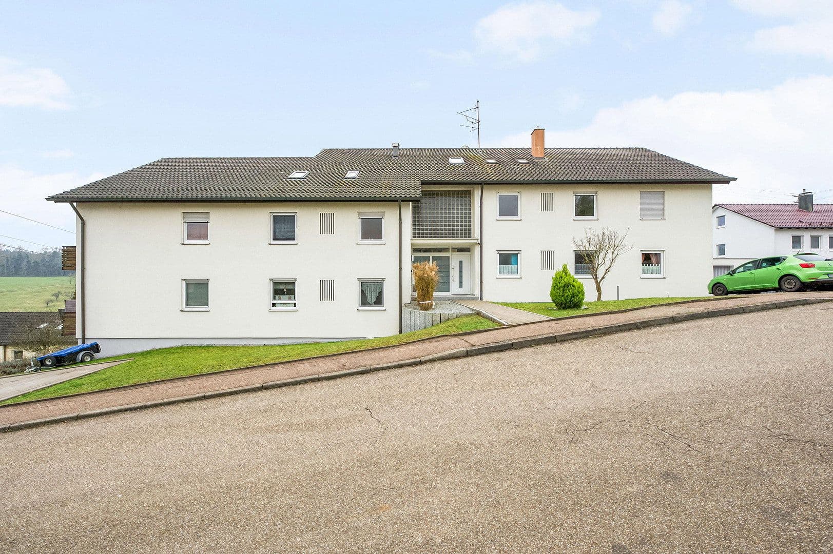 Prenájom bytu 3-izbový 91 m², Leinzell, Bádensko-Wurttembersko Prenájom bytu 3-izbový 91 m², Leinzell, Bádensko-Wurttembersko