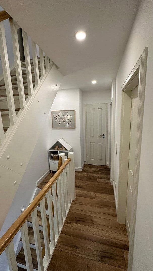 Predaj domu 85 m², pozemek 106 m², Aplerbecker Straße 76, Düsseldorf, Severné Porýnie - Westfálsko Predaj domu 85 m², pozemek 106 m², Aplerbecker Straße 76, Düsseldorf, Severné Porýnie - Westfálsko