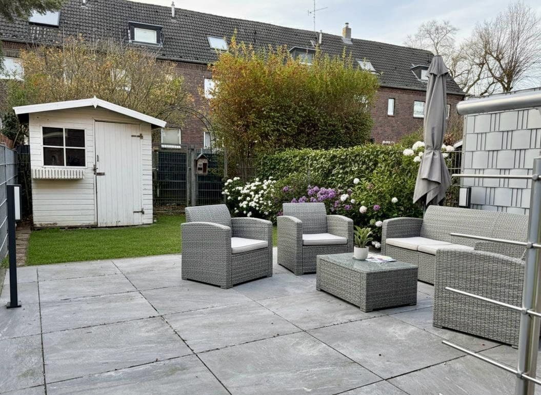 Predaj domu 85 m², pozemek 106 m², Aplerbecker Straße 76, Düsseldorf, Severné Porýnie - Westfálsko Predaj domu 85 m², pozemek 106 m², Aplerbecker Straße 76, Düsseldorf, Severné Porýnie - Westfálsko