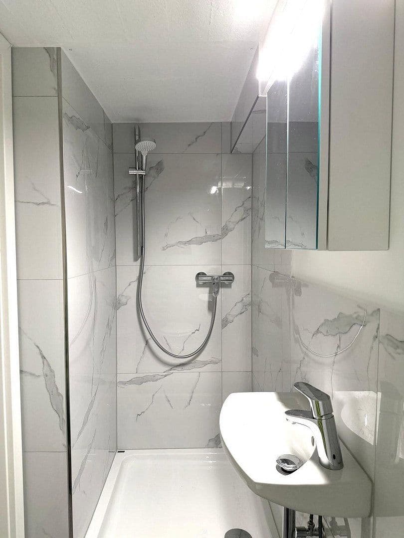 Predaj domu 85 m², pozemek 106 m², Aplerbecker Straße 76, Düsseldorf, Severné Porýnie - Westfálsko Predaj domu 85 m², pozemek 106 m², Aplerbecker Straße 76, Düsseldorf, Severné Porýnie - Westfálsko
