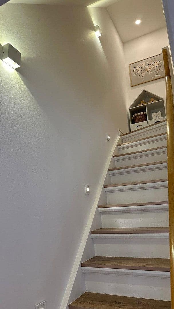 Predaj domu 85 m², pozemek 106 m², Aplerbecker Straße 76, Düsseldorf, Severné Porýnie - Westfálsko Predaj domu 85 m², pozemek 106 m², Aplerbecker Straße 76, Düsseldorf, Severné Porýnie - Westfálsko