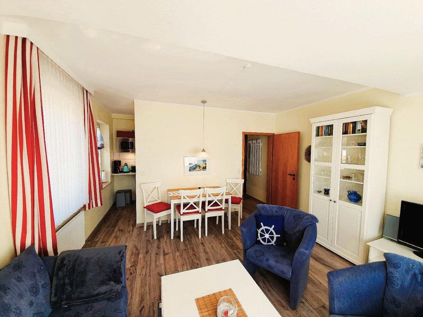 Predaj domu 315 m², pozemek 830 m², Föhrer Weg, Büsum, Šlezvicko-Holštajnsko Predaj domu 315 m², pozemek 830 m², Föhrer Weg, Büsum, Šlezvicko-Holštajnsko