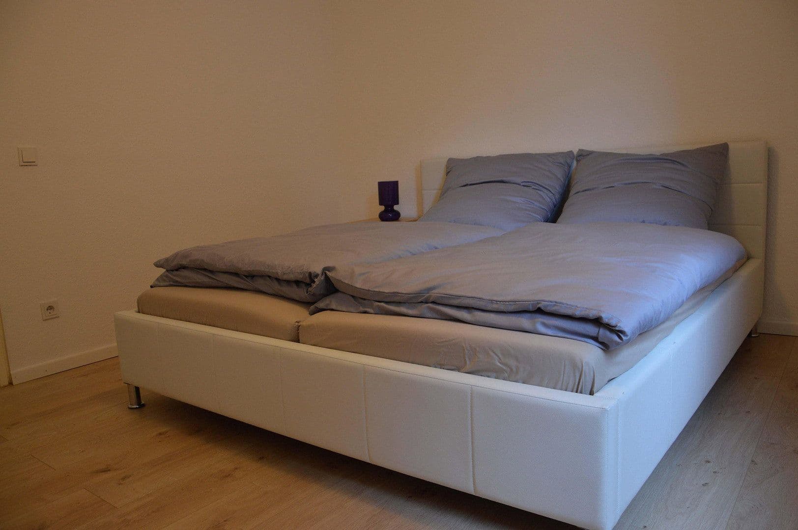 Prenájom bytu 1-izbový 50 m², Karlsruhe, Bádensko-Wurttembersko Prenájom bytu 1-izbový 50 m², Karlsruhe, Bádensko-Wurttembersko