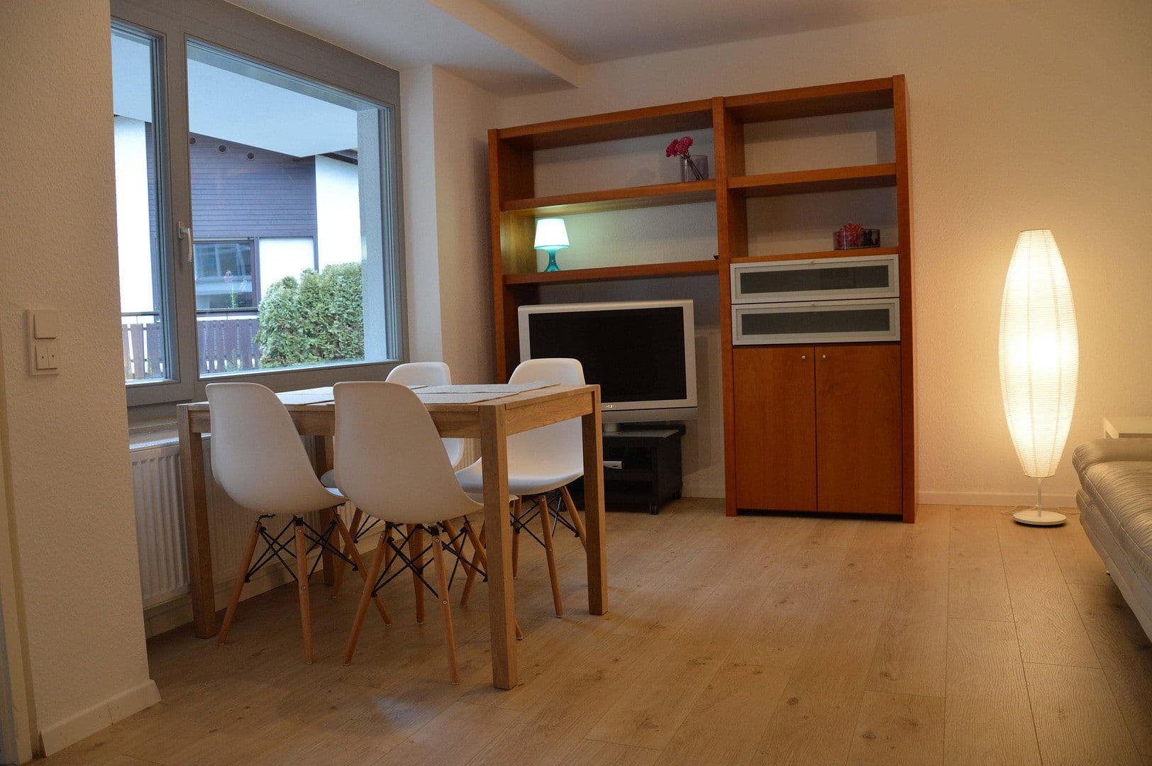 Prenájom bytu 1-izbový 50 m², Karlsruhe, Bádensko-Wurttembersko Prenájom bytu 1-izbový 50 m², Karlsruhe, Bádensko-Wurttembersko