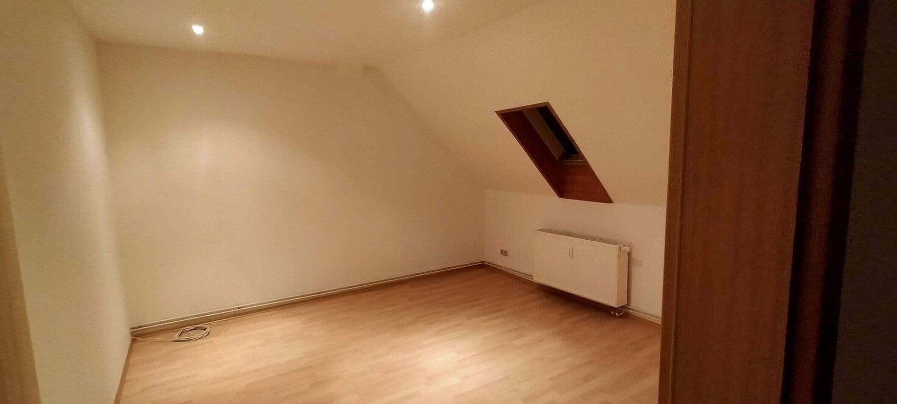 Predaj domu 338 m², pozemek 1.108 m², Coswig (Anhalt), Sasko-Anhaltsko Predaj domu 338 m², pozemek 1.108 m², Coswig (Anhalt), Sasko-Anhaltsko
