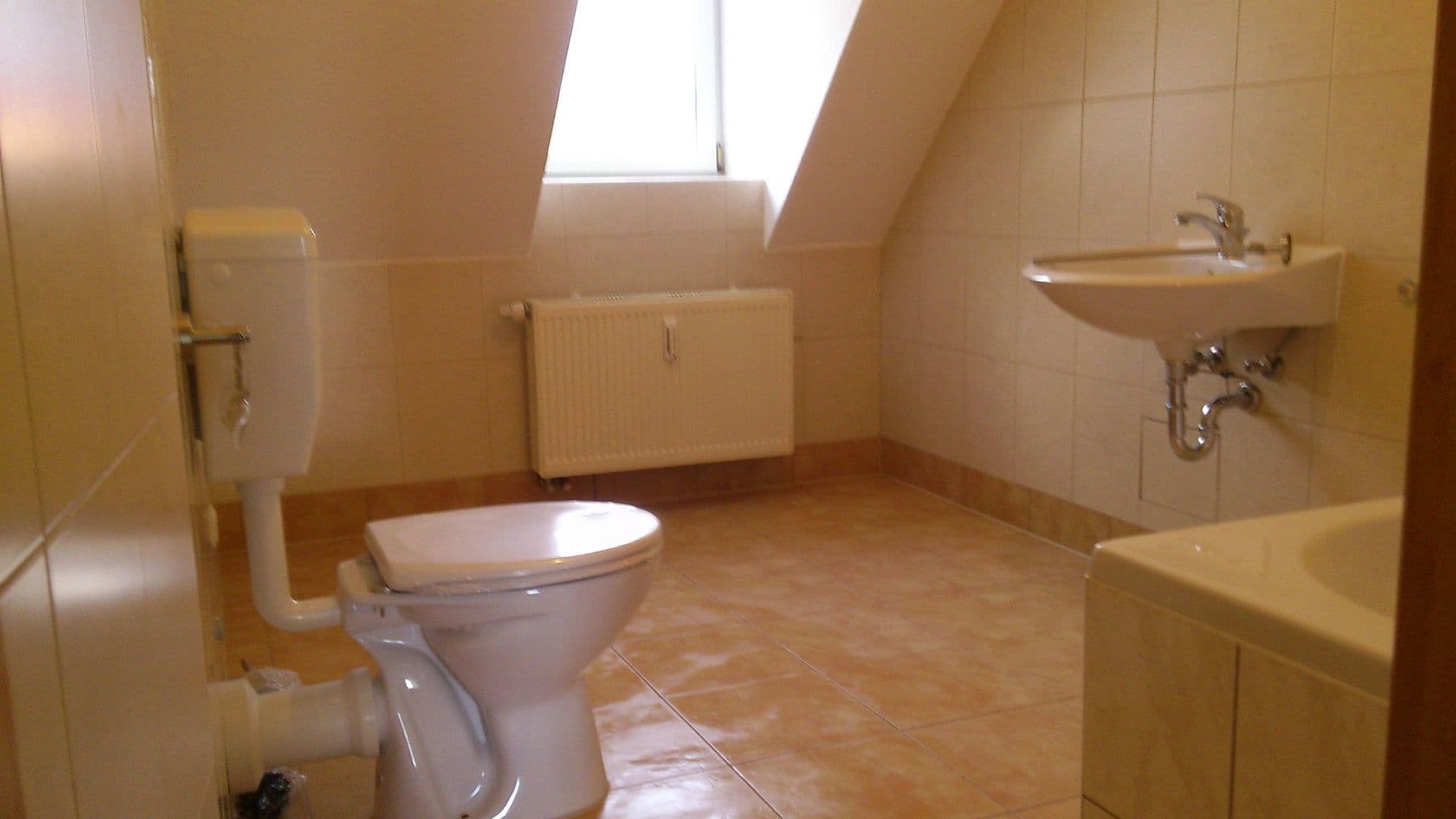 Predaj domu 338 m², pozemek 1.108 m², Coswig (Anhalt), Sasko-Anhaltsko Predaj domu 338 m², pozemek 1.108 m², Coswig (Anhalt), Sasko-Anhaltsko
