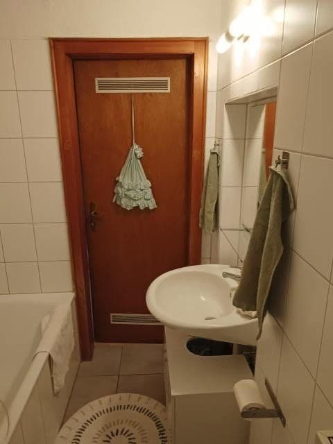 Prenájom bytu 3-izbový 64 m², Wilhelmshöher Allee 57, Kassel, Hesensko Prenájom bytu 3-izbový 64 m², Wilhelmshöher Allee 57, Kassel, Hesensko