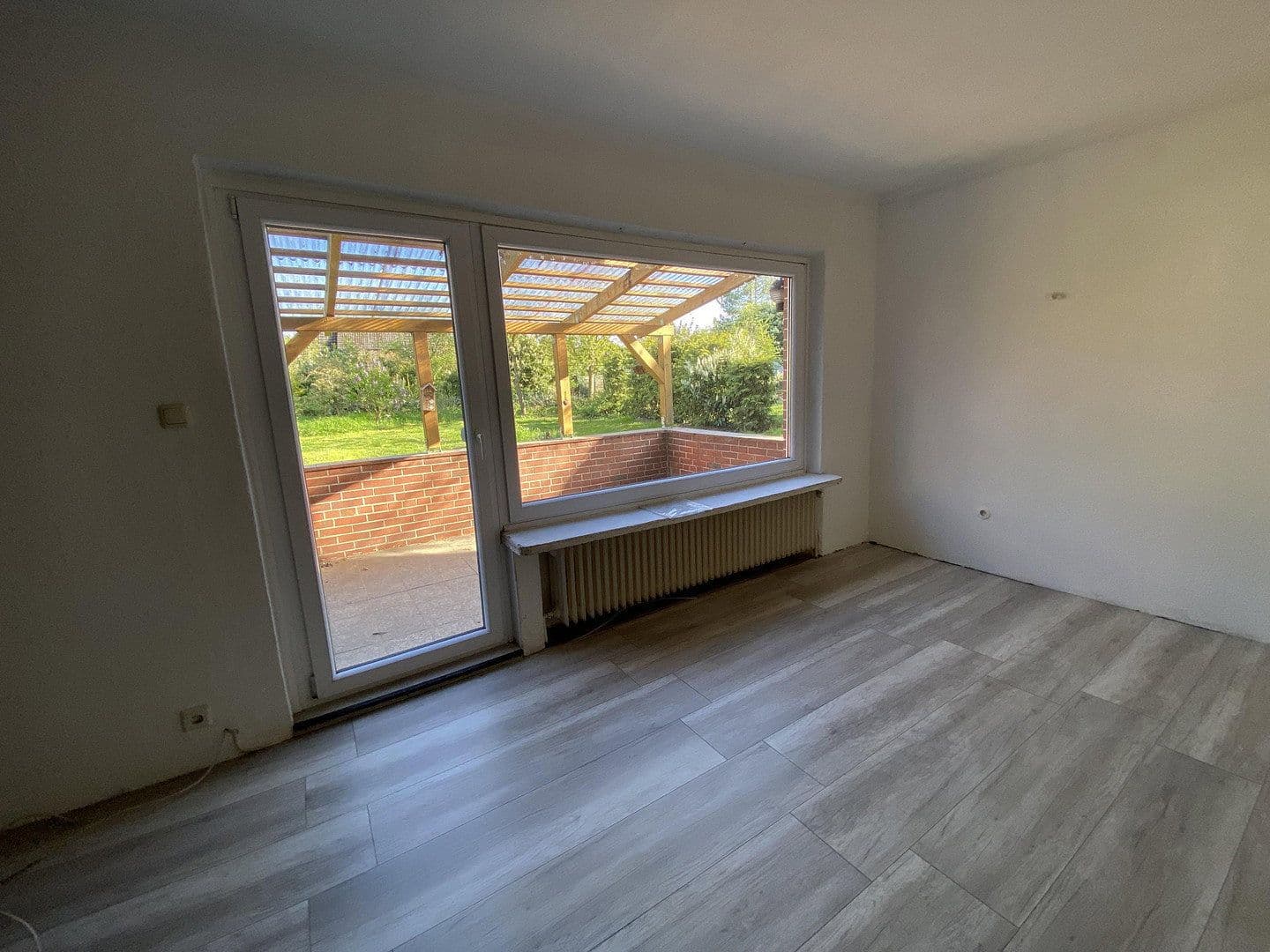 Predaj domu 125 m², pozemek 540 m², Große Fuhren 26, Kirchlinteln, Dolné Sasko Predaj domu 125 m², pozemek 540 m², Große Fuhren 26, Kirchlinteln, Dolné Sasko