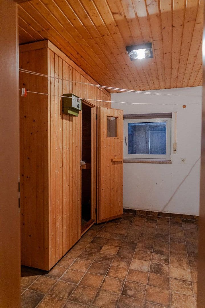 Predaj domu 185 m², pozemek 630 m², Kronberg im Taunus, Hesensko Predaj domu 185 m², pozemek 630 m², Kronberg im Taunus, Hesensko