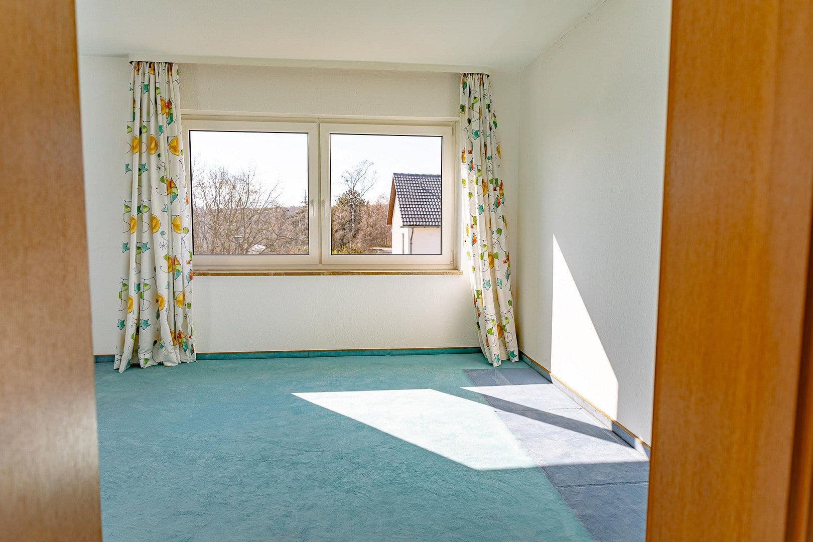 Predaj domu 185 m², pozemek 630 m², Kronberg im Taunus, Hesensko Predaj domu 185 m², pozemek 630 m², Kronberg im Taunus, Hesensko