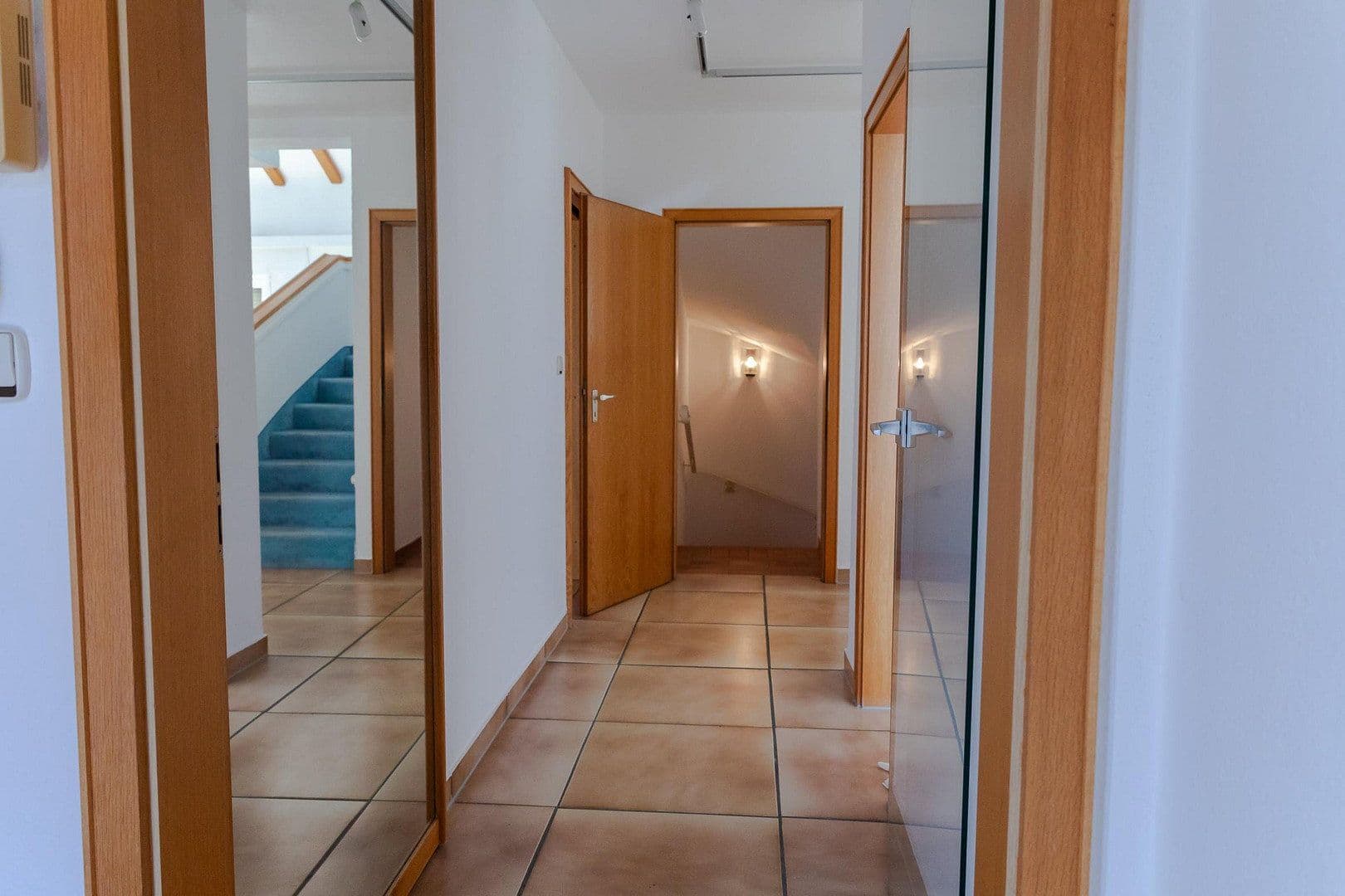 Predaj domu 185 m², pozemek 630 m², Kronberg im Taunus, Hesensko Predaj domu 185 m², pozemek 630 m², Kronberg im Taunus, Hesensko