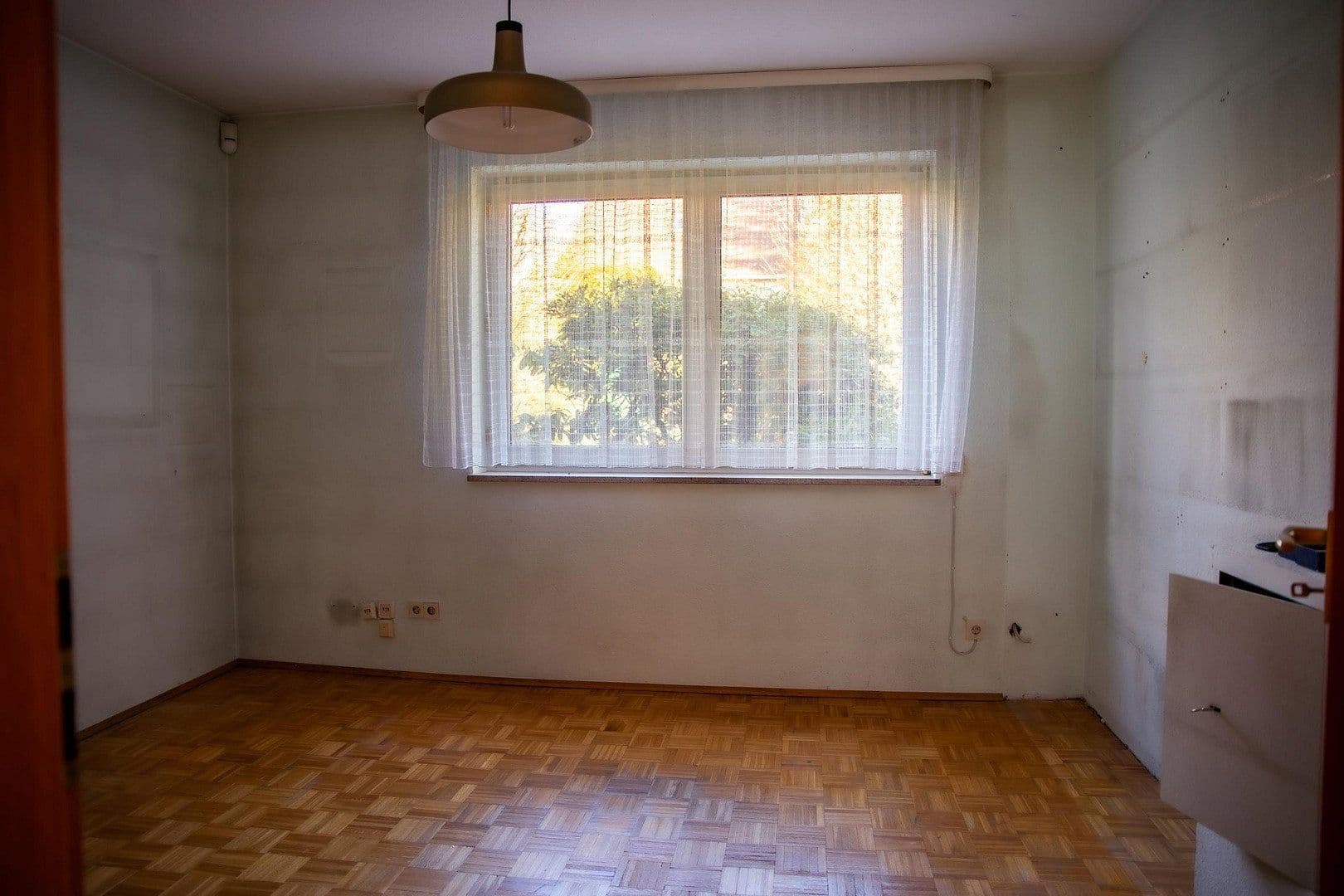 Predaj domu 185 m², pozemek 630 m², Kronberg im Taunus, Hesensko Predaj domu 185 m², pozemek 630 m², Kronberg im Taunus, Hesensko
