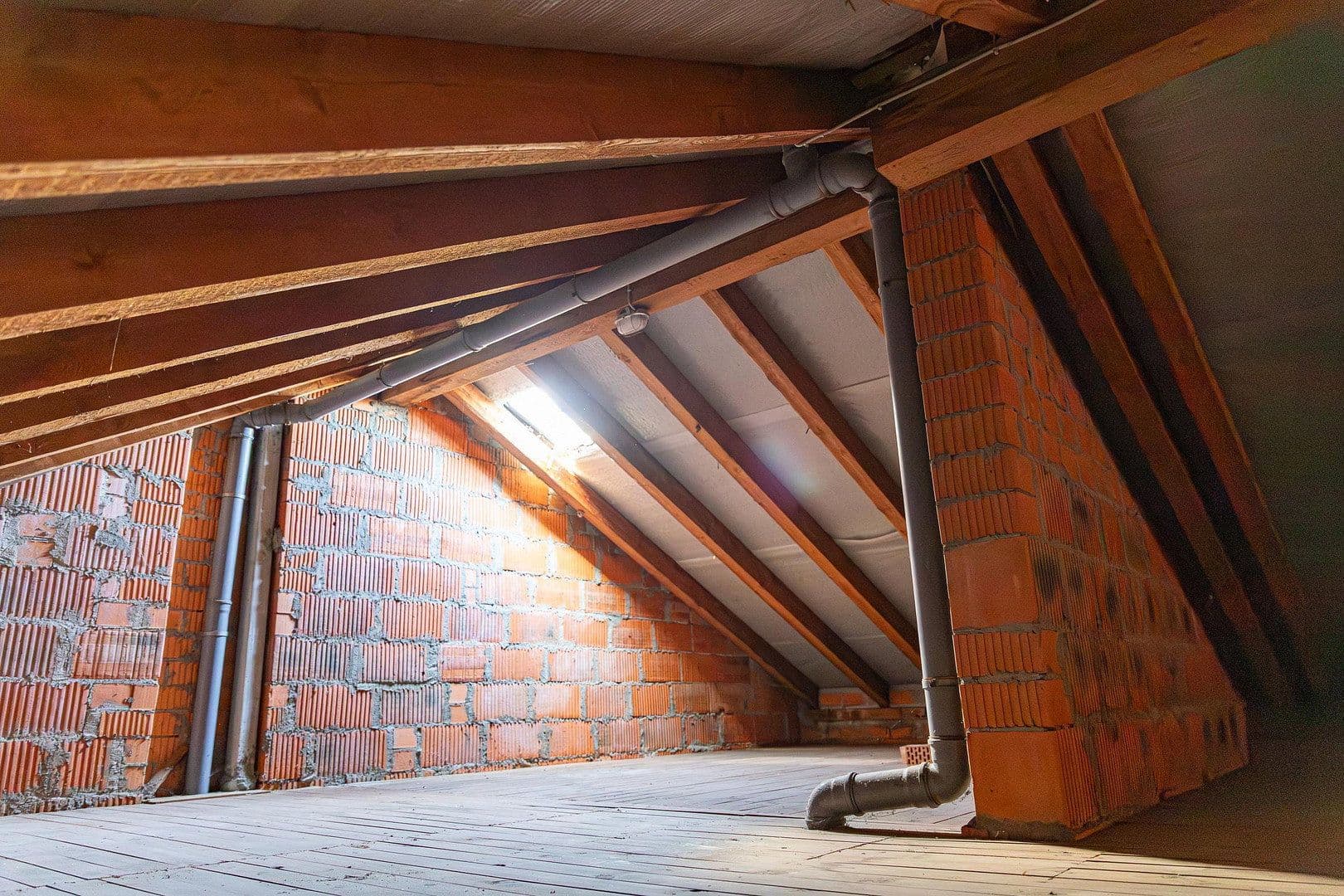 Predaj domu 185 m², pozemek 630 m², Kronberg im Taunus, Hesensko Predaj domu 185 m², pozemek 630 m², Kronberg im Taunus, Hesensko