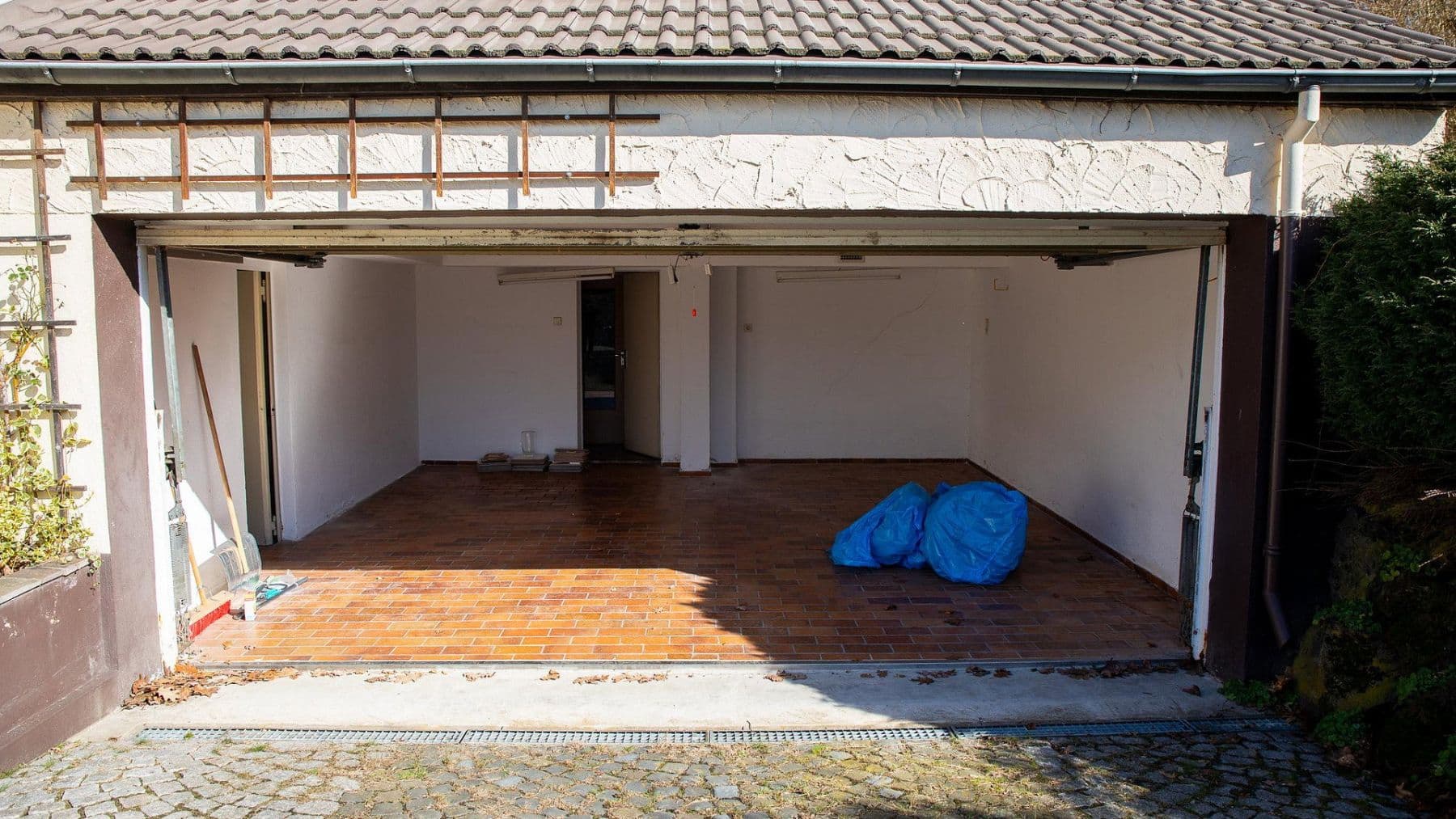 Predaj domu 185 m², pozemek 630 m², Kronberg im Taunus, Hesensko Predaj domu 185 m², pozemek 630 m², Kronberg im Taunus, Hesensko